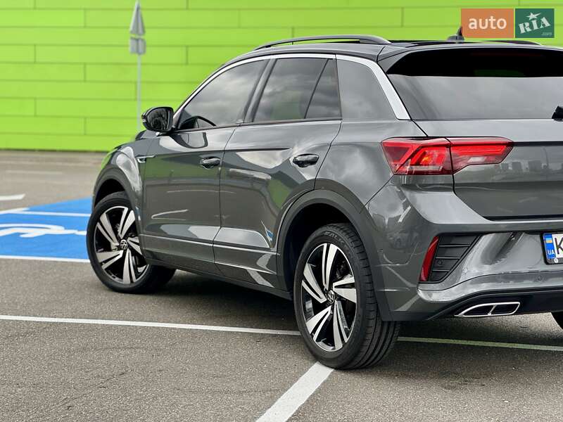 Позашляховик / Кросовер Volkswagen T-Roc 2024 в Києві