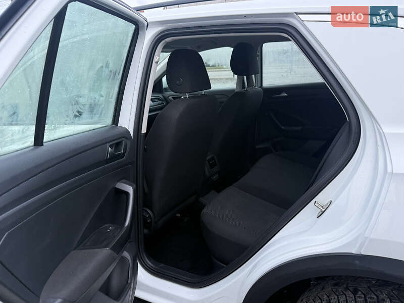 Позашляховик / Кросовер Volkswagen T-Roc 2021 в Хмельницькому