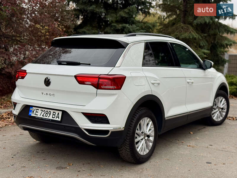 Позашляховик / Кросовер Volkswagen T-Roc 2021 в Дніпрі