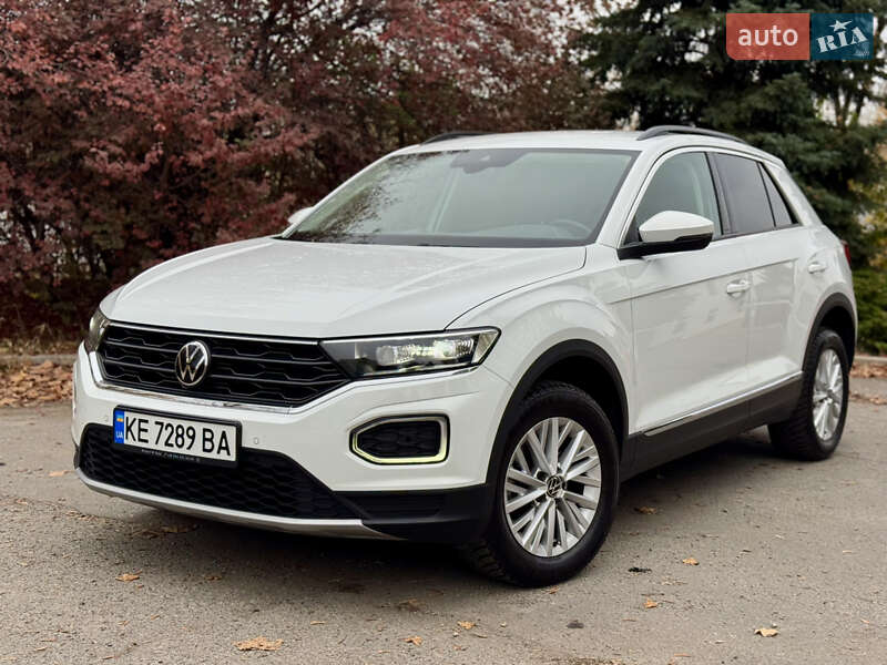 Позашляховик / Кросовер Volkswagen T-Roc 2021 в Дніпрі