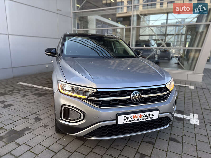 Позашляховик / Кросовер Volkswagen T-Roc 2022 в Івано-Франківську
