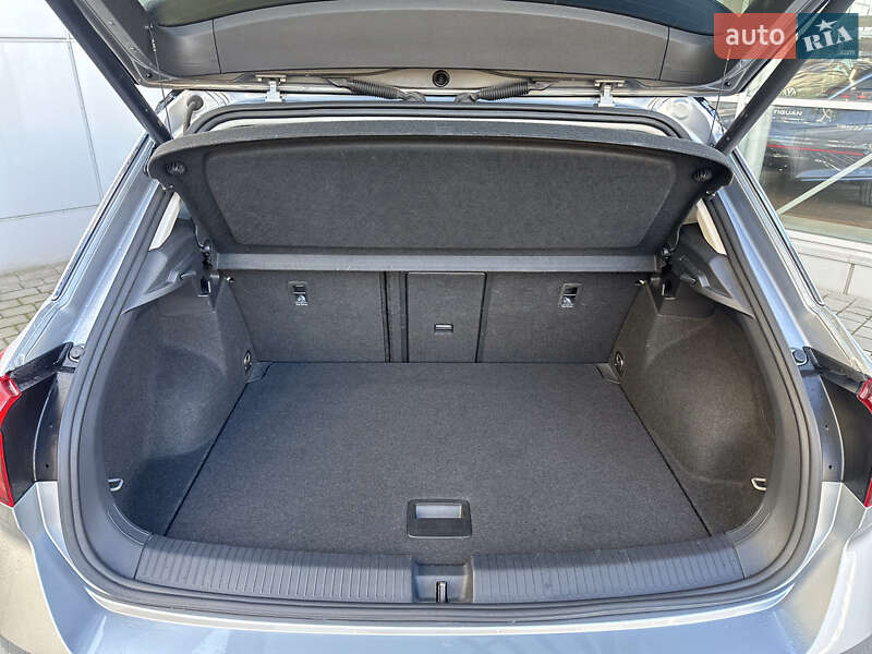 Позашляховик / Кросовер Volkswagen T-Roc 2022 в Івано-Франківську