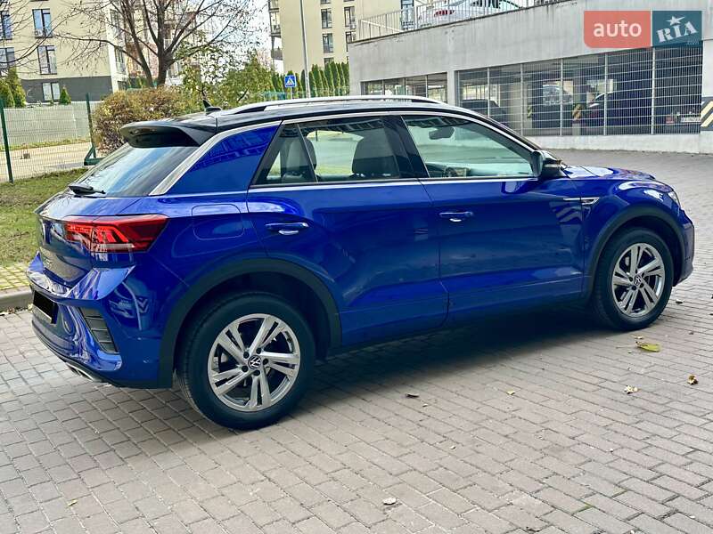 Внедорожник / Кроссовер Volkswagen T-Roc 2022 в Киеве фото 19 Внедорожник / Кроссовер Volkswagen T-Roc 2022 в Киеве