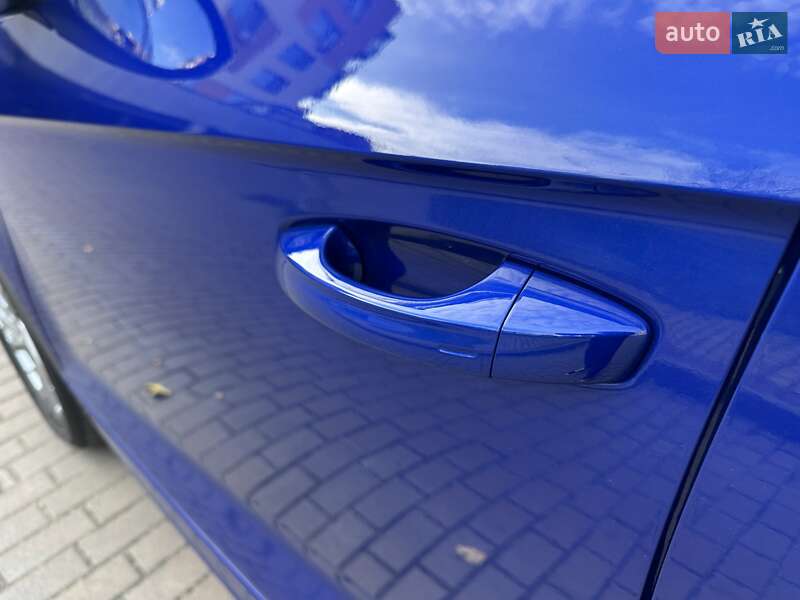 Внедорожник / Кроссовер Volkswagen T-Roc 2022 в Киеве фото 35 Внедорожник / Кроссовер Volkswagen T-Roc 2022 в Киеве