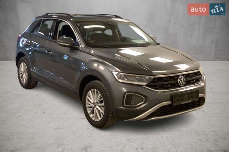 Позашляховик / Кросовер Volkswagen T-Roc 2022 в Бережанах