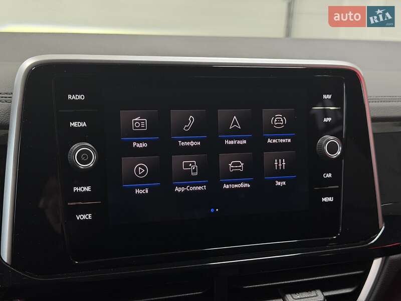 Внедорожник / Кроссовер Volkswagen T-Roc 2024 в Тернополе