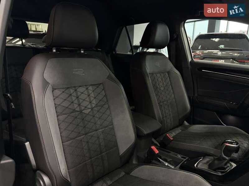 Внедорожник / Кроссовер Volkswagen T-Roc 2024 в Тернополе