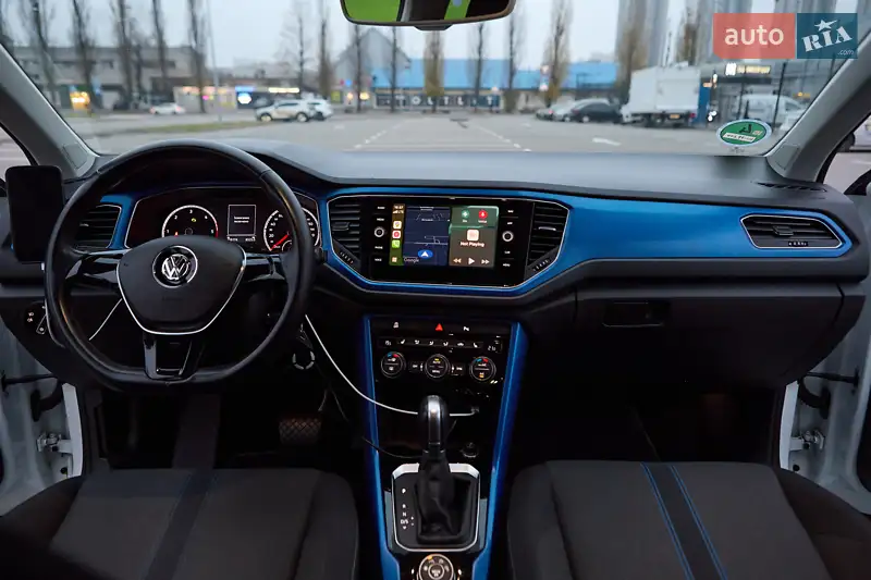 Volkswagen T-Roc 2018 VIN WVGZZZA1ZJV043654 фото оголошення 29 з 85