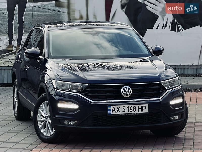Внедорожник / Кроссовер Volkswagen T-Roc 2019 в Одессе