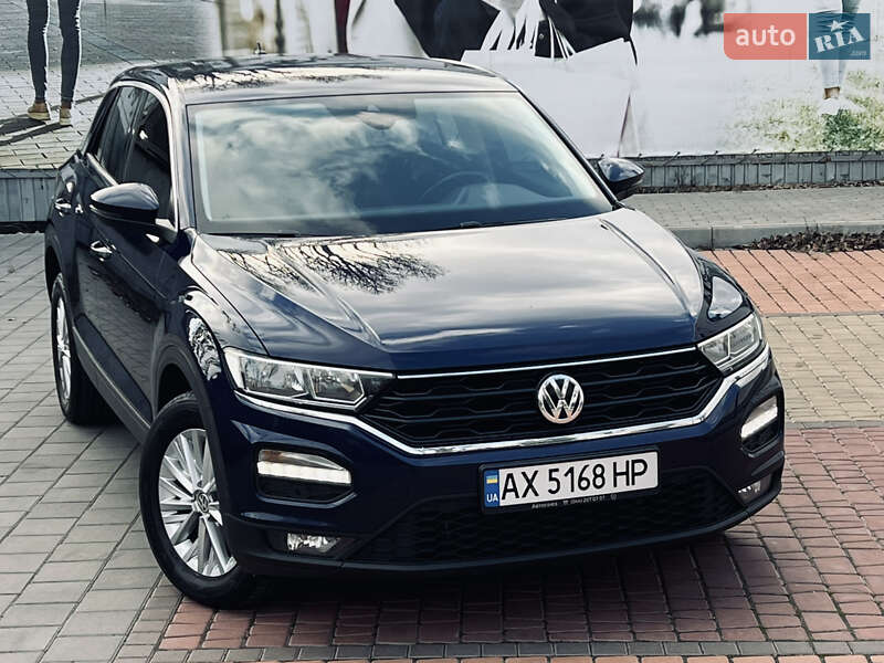 Внедорожник / Кроссовер Volkswagen T-Roc 2019 в Одессе