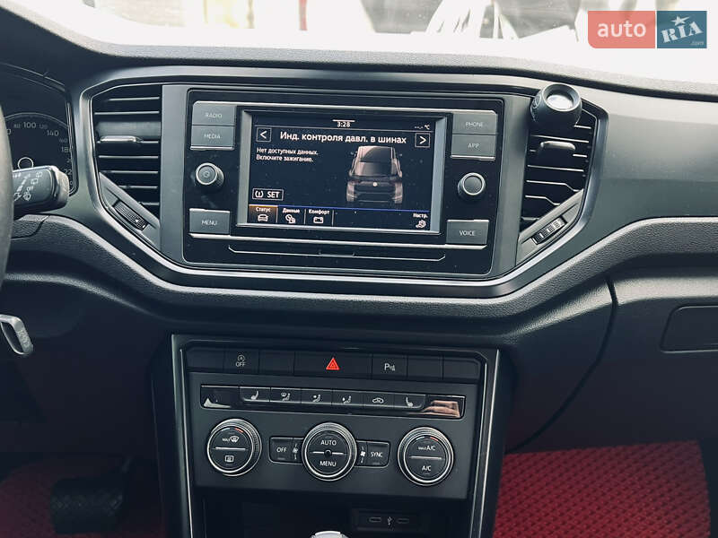 Внедорожник / Кроссовер Volkswagen T-Roc 2019 в Одессе