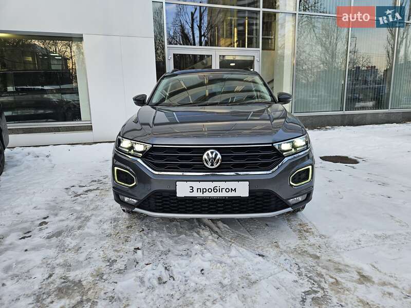 Позашляховик / Кросовер Volkswagen T-Roc 2020 в Києві фото 3 Позашляховик / Кросовер Volkswagen T-Roc 2020 в Києві