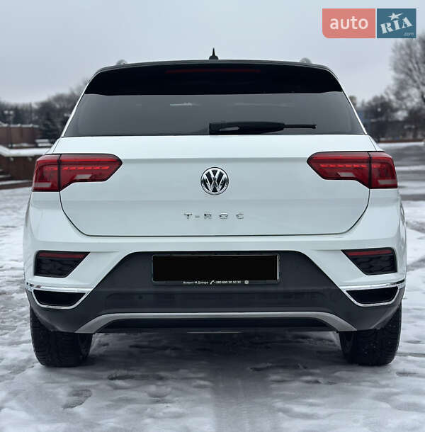 Внедорожник / Кроссовер Volkswagen T-Roc 2019 в Днепре