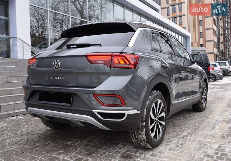 Внедорожник / Кроссовер Volkswagen T-Roc 2023 в Одессе