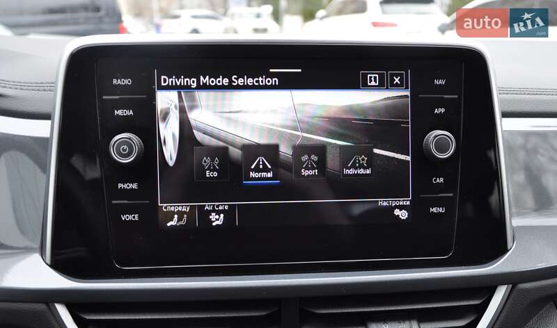 Внедорожник / Кроссовер Volkswagen T-Roc 2023 в Одессе