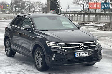 Позашляховик / Кросовер Volkswagen T-Roc 2022 в Дніпрі