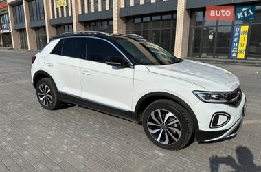 Внедорожник / Кроссовер Volkswagen T-Roc 2023 в Виннице