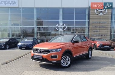 Внедорожник / Кроссовер Volkswagen T-Roc 2020 в Киеве