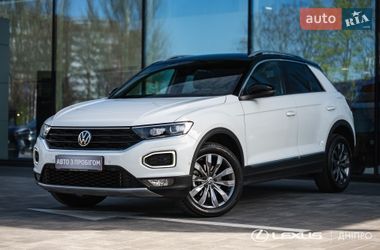 Внедорожник / Кроссовер Volkswagen T-Roc 2021 в Днепре