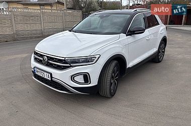 Позашляховик / Кросовер Volkswagen T-Roc 2025 в Києві