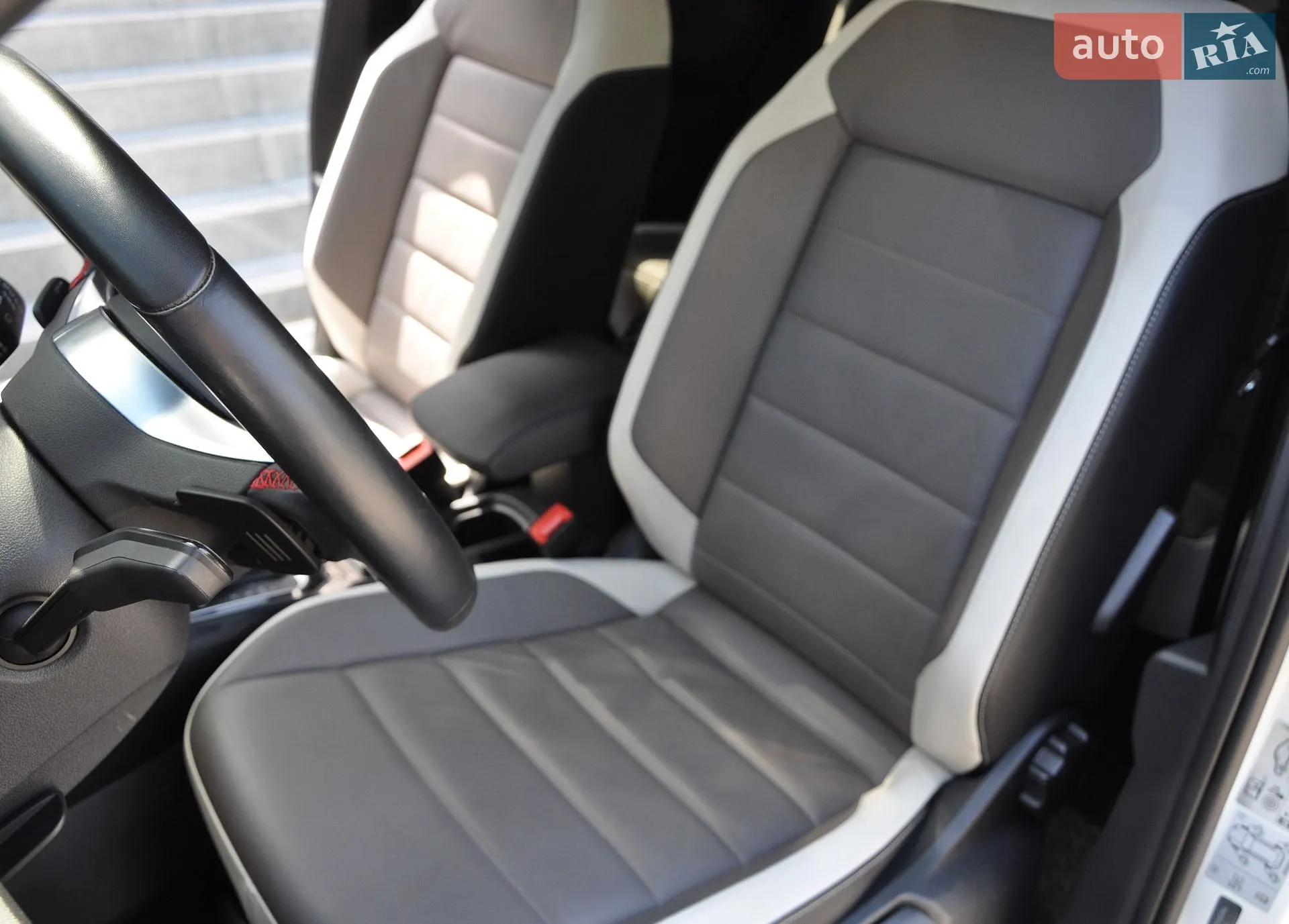 2020 Volkswagen T-Roc - мініатюра 30