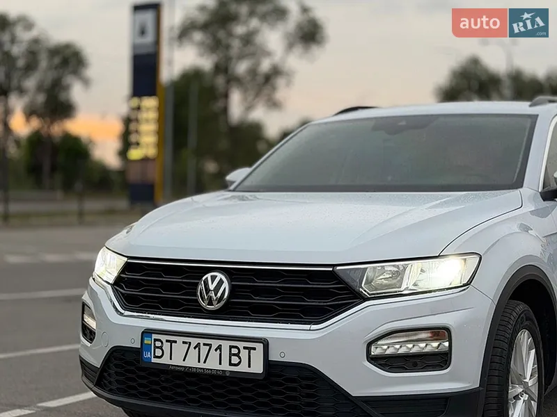 Volkswagen T-Roc 2018 VIN WVGZZZA1ZJV043654 фото оголошення 55 з 85