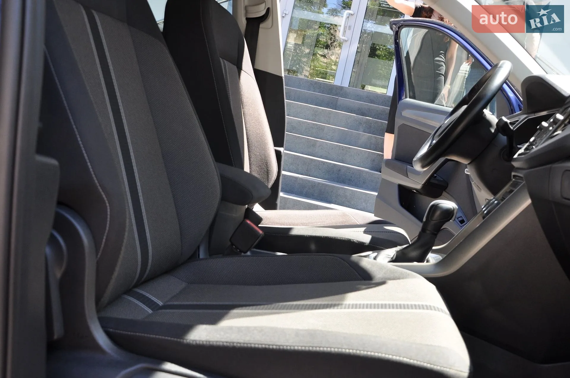 Volkswagen T-Roc 2020 VIN WVGZZZA1ZMV045212 фото оголошення 24 з 48
