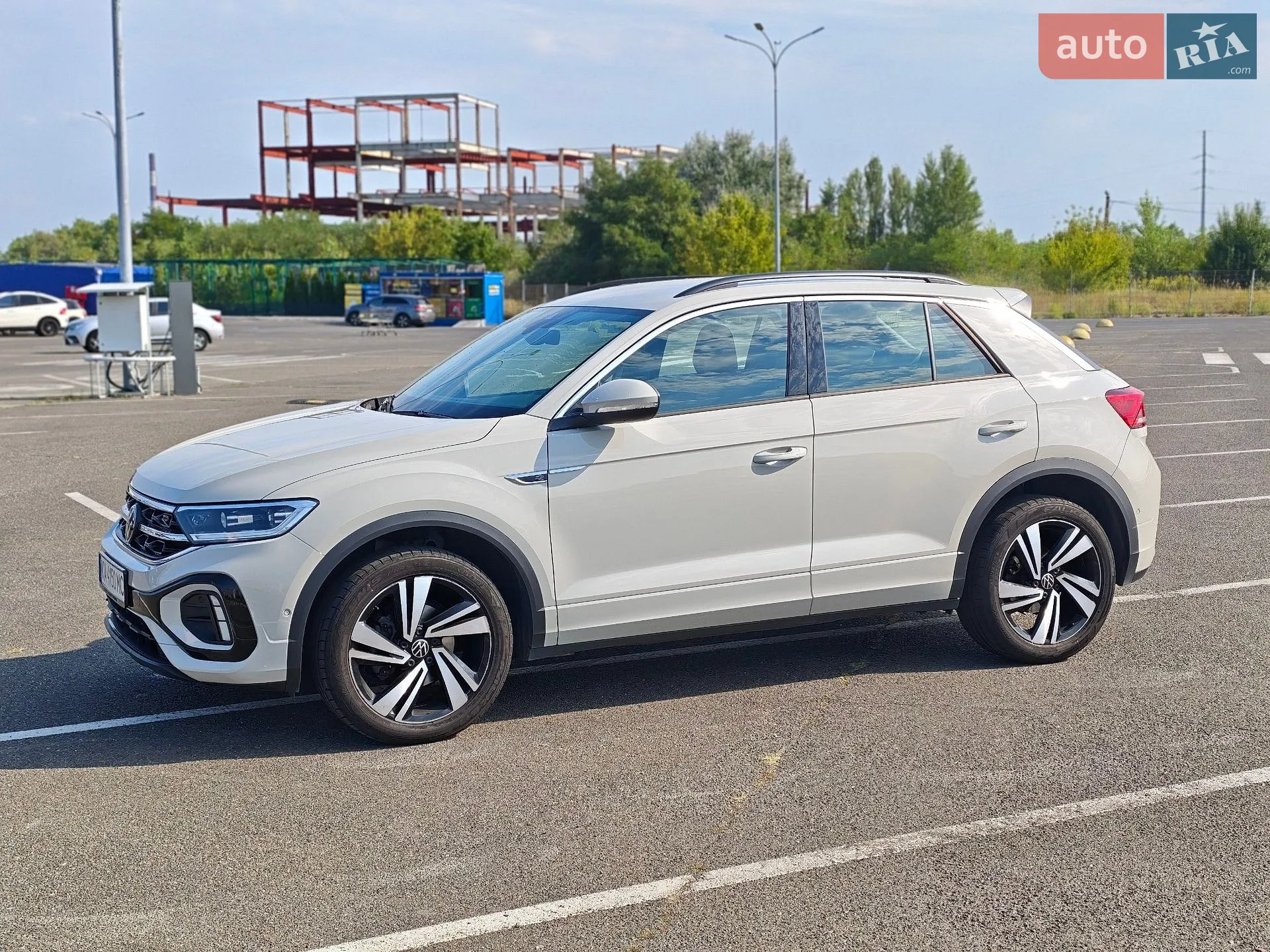 2023 Volkswagen T-Roc - мініатюра 2