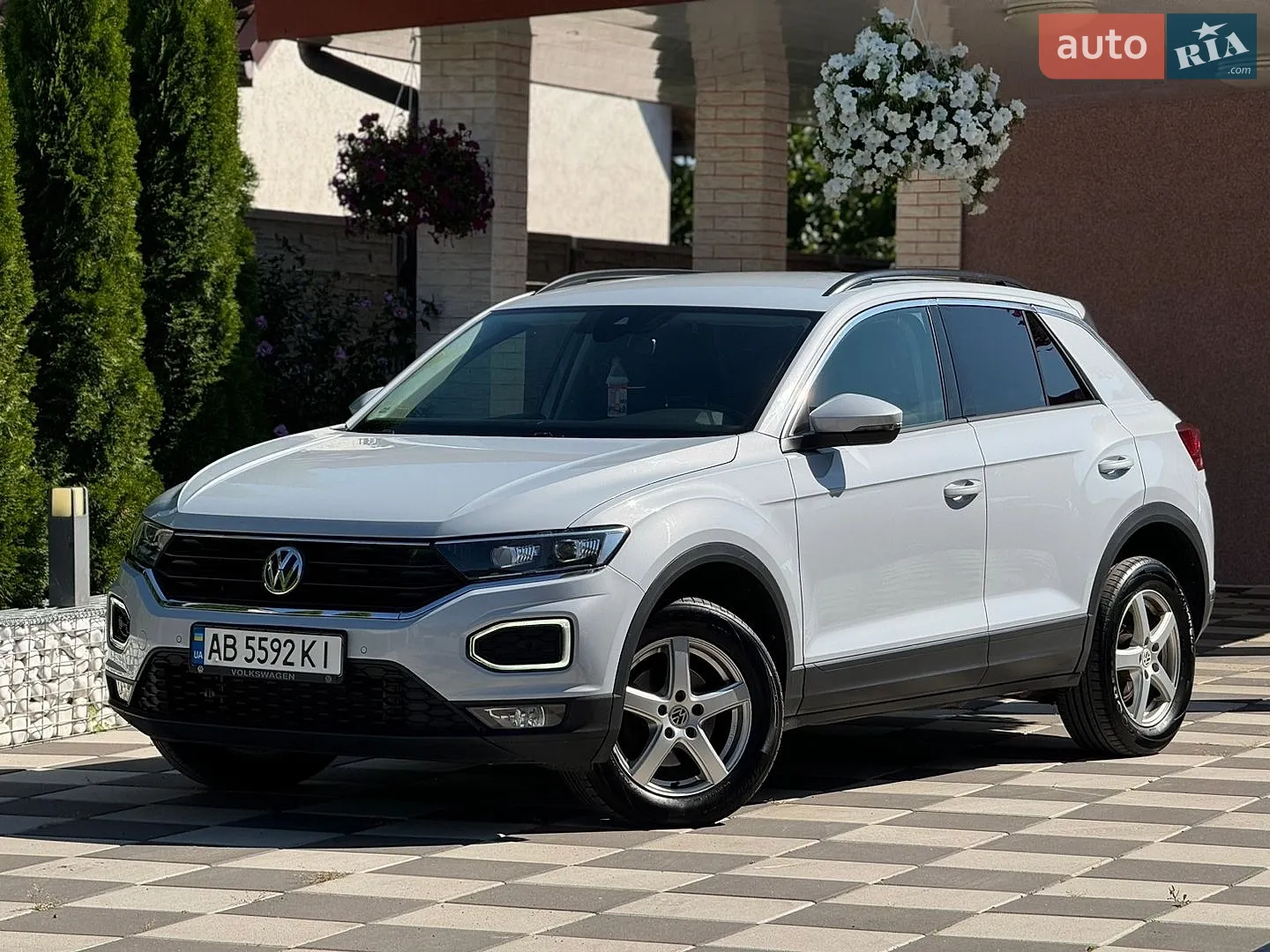 2018 Volkswagen T-Roc - мініатюра 2