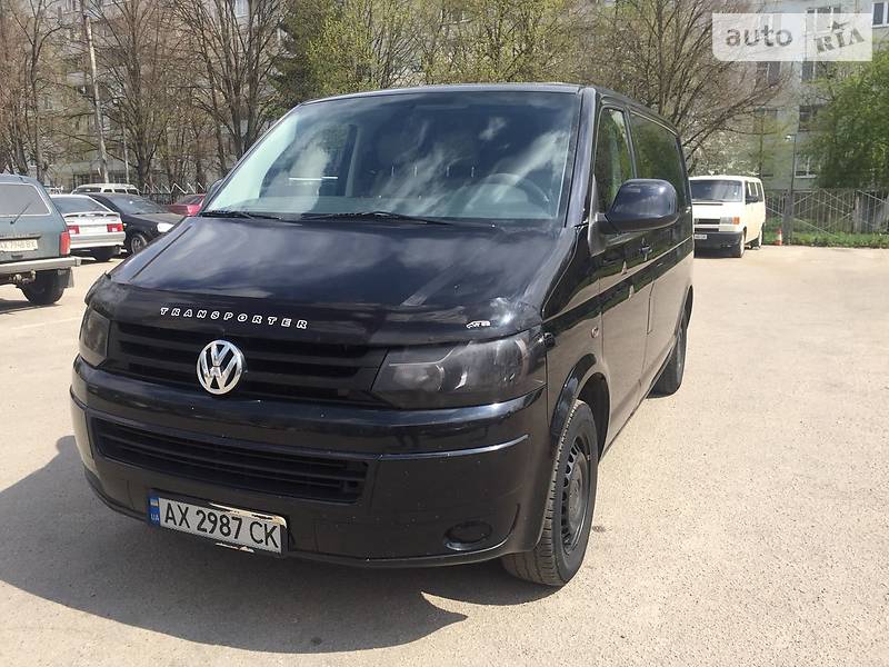 Volkswagen Transporter 2011 года