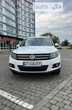 Внедорожник / Кроссовер Volkswagen Taigun 2013 в 