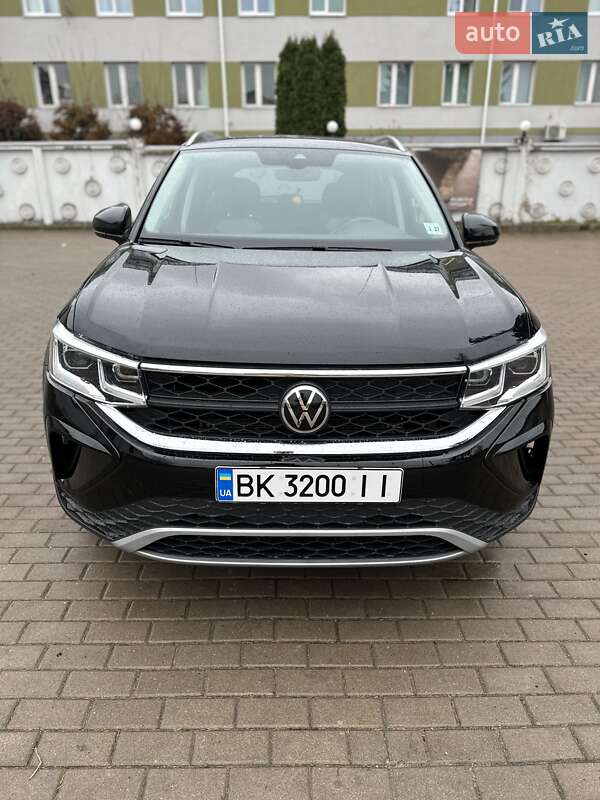 Внедорожник / Кроссовер Volkswagen Taos 2021 в Ровно