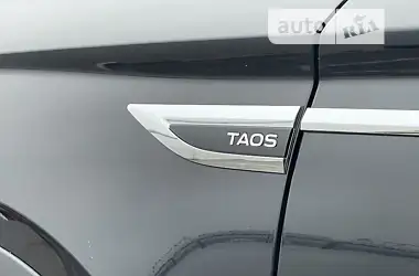 Volkswagen Taos 2022