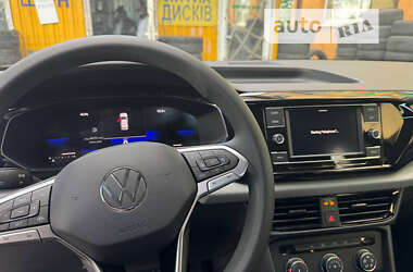Позашляховик / Кросовер Volkswagen Taos 2021 в Києві