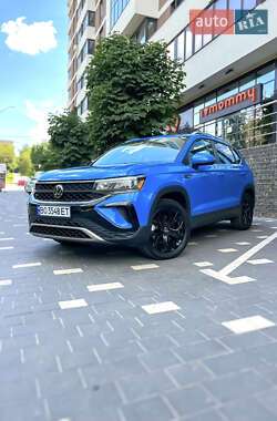Volkswagen Taos 2021