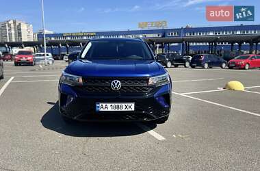 Внедорожник / Кроссовер Volkswagen Taos 2022 в Киеве