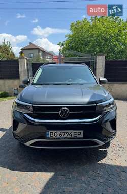 Внедорожник / Кроссовер Volkswagen Taos 2021 в Ровно