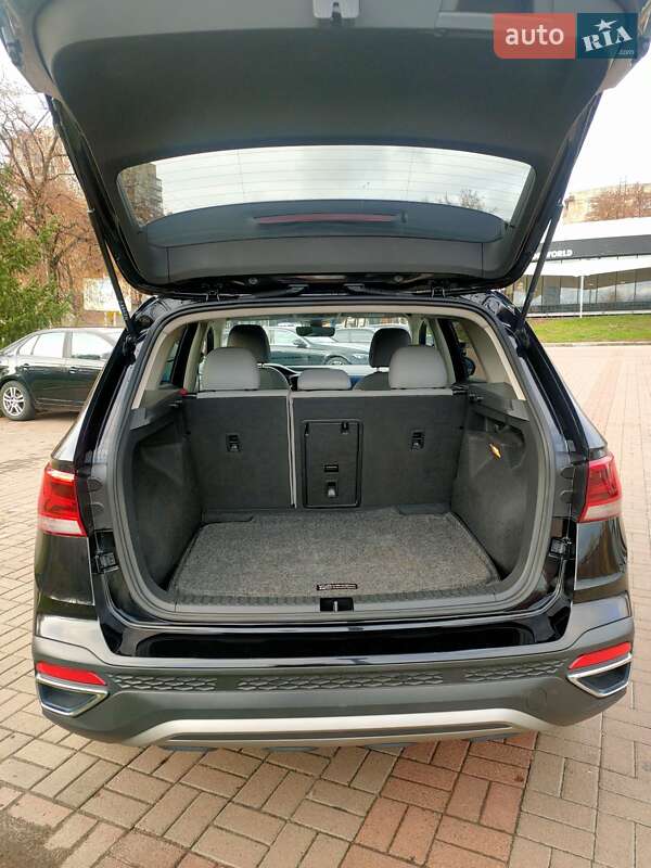 Внедорожник / Кроссовер Volkswagen Taos 2022 в Сумах