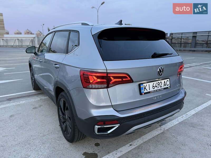 Внедорожник / Кроссовер Volkswagen Taos 2023 в Киеве