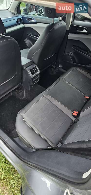 Внедорожник / Кроссовер Volkswagen Taos 2023 в Киеве фото 15 Внедорожник / Кроссовер Volkswagen Taos 2023 в Киеве