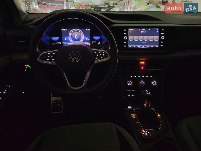 Внедорожник / Кроссовер Volkswagen Taos 2022 в Сумах