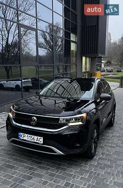 Позашляховик / Кросовер Volkswagen Taos 2023 в Запоріжжі