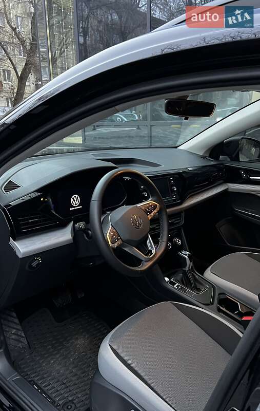 Позашляховик / Кросовер Volkswagen Taos 2023 в Запоріжжі