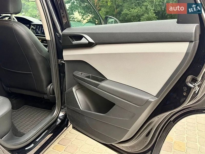Volkswagen Taos 2022 VIN 3VVWX7B21NM069153 фото оголошення 68 з 141