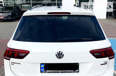 Внедорожник / Кроссовер Volkswagen Tiguan Allspace 2018 в Львове