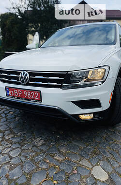 Внедорожник / Кроссовер Volkswagen Tiguan Allspace 2018 в Луцке