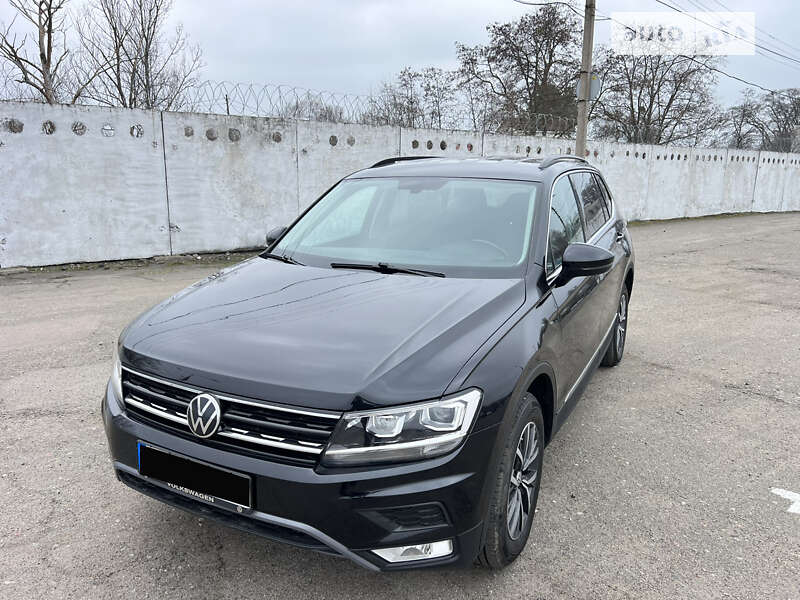 Внедорожник / Кроссовер Volkswagen Tiguan Allspace 2019 в Киеве