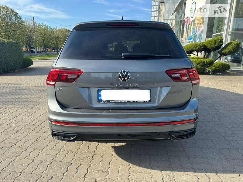 Внедорожник / Кроссовер Volkswagen Tiguan Allspace 2022 в Луцке