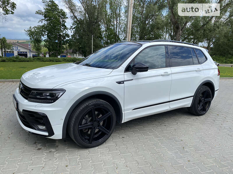 Внедорожник / Кроссовер Volkswagen Tiguan Allspace 2019 в Кицмани фото 3 Внедорожник / Кроссовер Volkswagen Tiguan Allspace 2019 в Кицмани