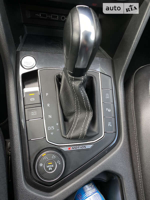 Внедорожник / Кроссовер Volkswagen Tiguan Allspace 2019 в Кицмани фото 29 Внедорожник / Кроссовер Volkswagen Tiguan Allspace 2019 в Кицмани